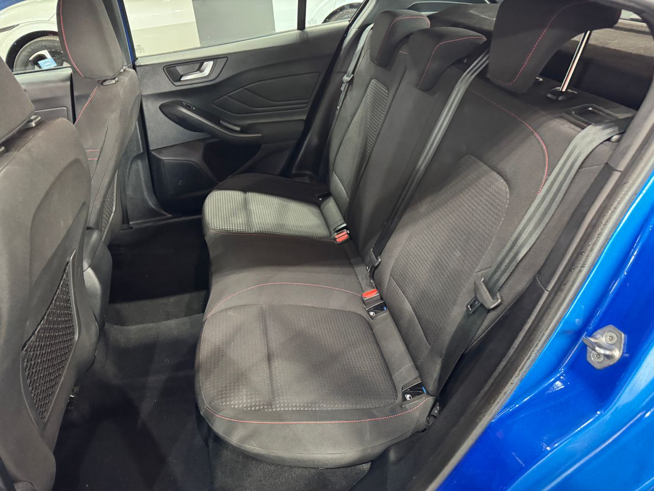 Ford Focus 1.0 Ecoboost MHEV 92kW ST-Line - Foto 11