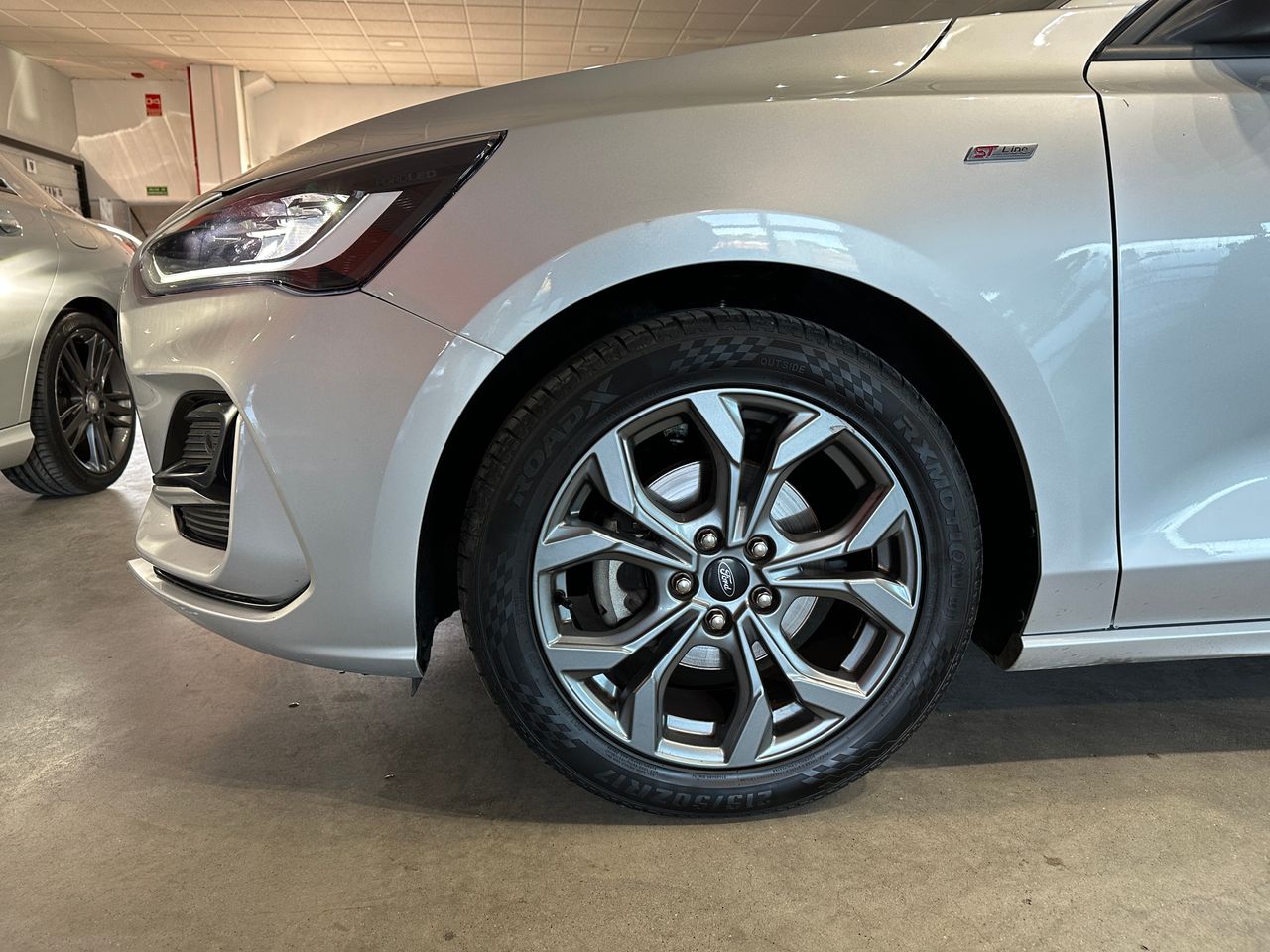 Ford Focus 1.0 Ecoboost MHEV 114kW ST-Line - Foto 22