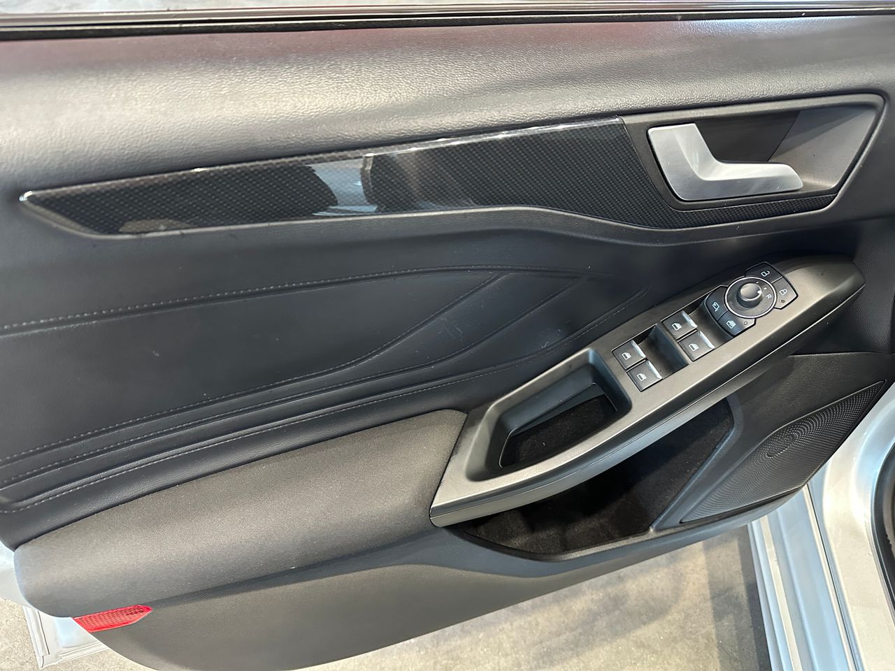 Ford Focus 1.0 Ecoboost MHEV 114kW ST-Line - Foto 13