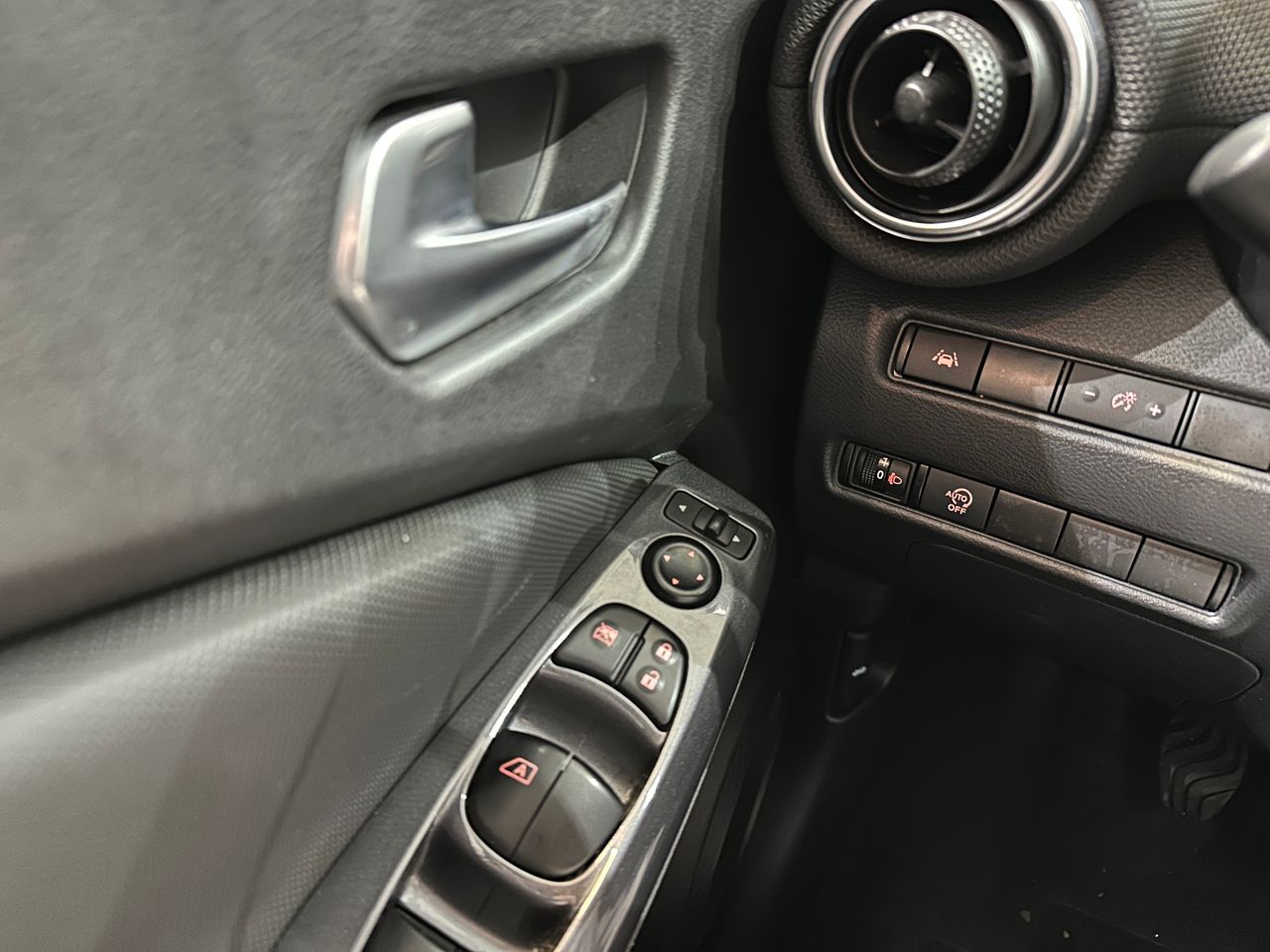 Nissan Juke DIG-T 84 kW (114 CV) 6M/T N-Connecta - Foto 20