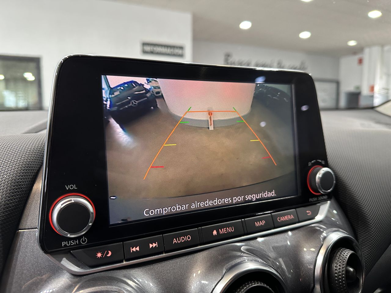 Nissan Juke DIG-T 84 kW (114 CV) 6M/T N-Connecta - Foto 17