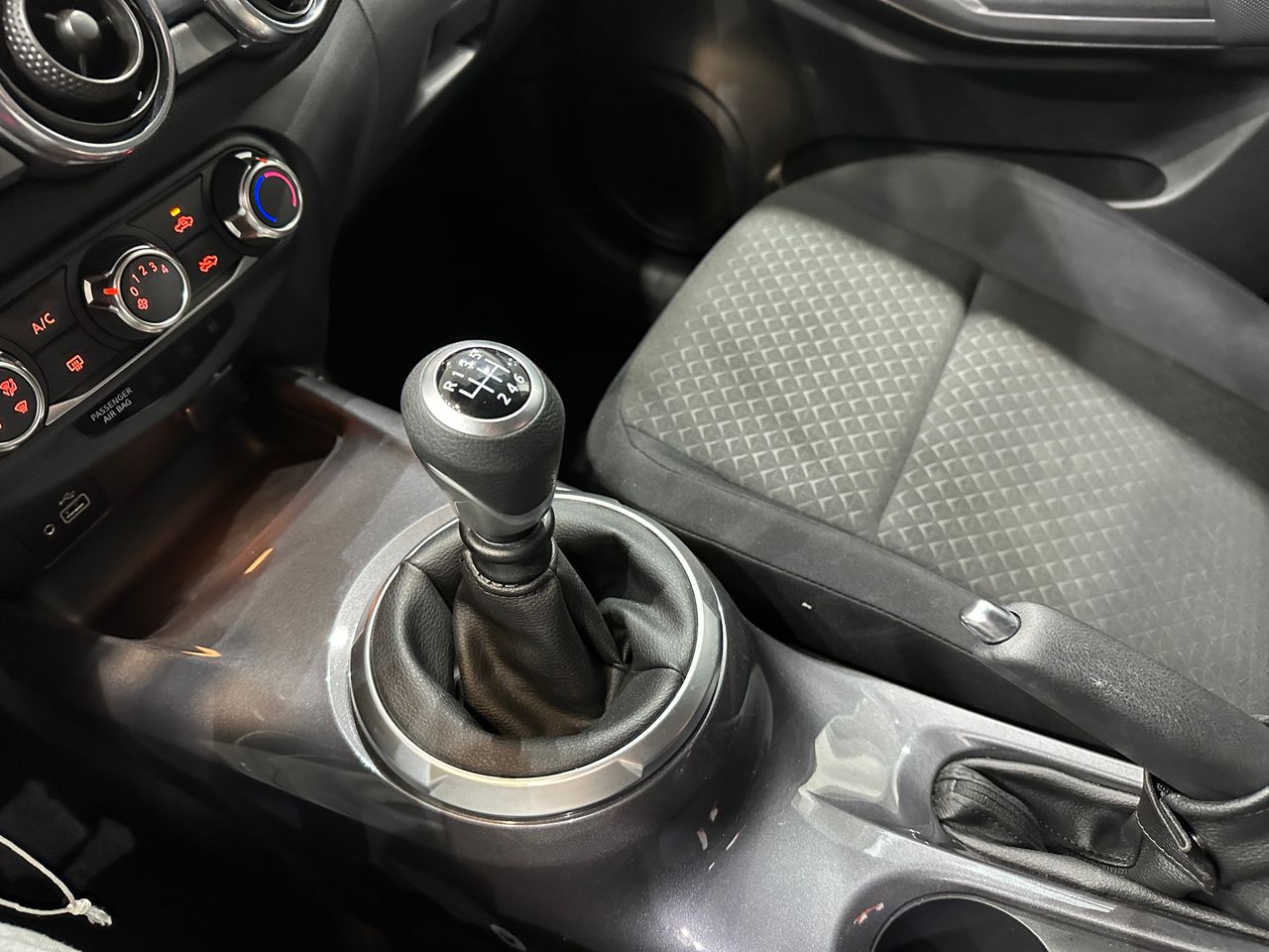 Nissan Juke DIG-T 84 kW (114 CV) 6M/T N-Connecta - Foto 15