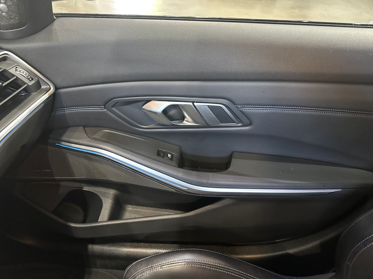 BMW Serie 3 330E 292CV FAMILIAR MSPORT - Foto 16