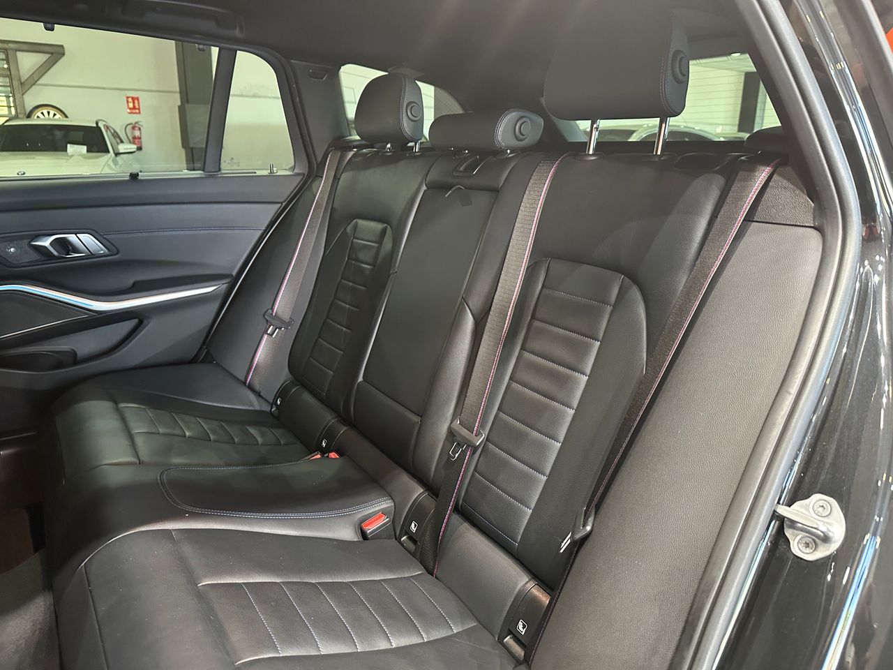 BMW Serie 3 330E 292CV FAMILIAR MSPORT - Foto 11