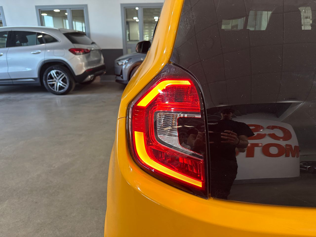 Renault Twingo Techno 60 kW R80 batería 20kWh - Foto 23