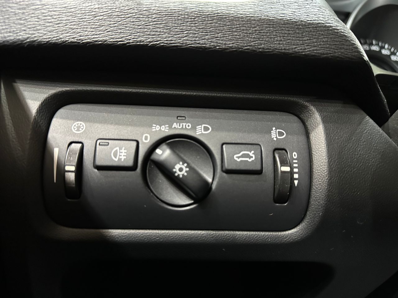 Volvo V40 1.6 D2 Básico - Foto 19