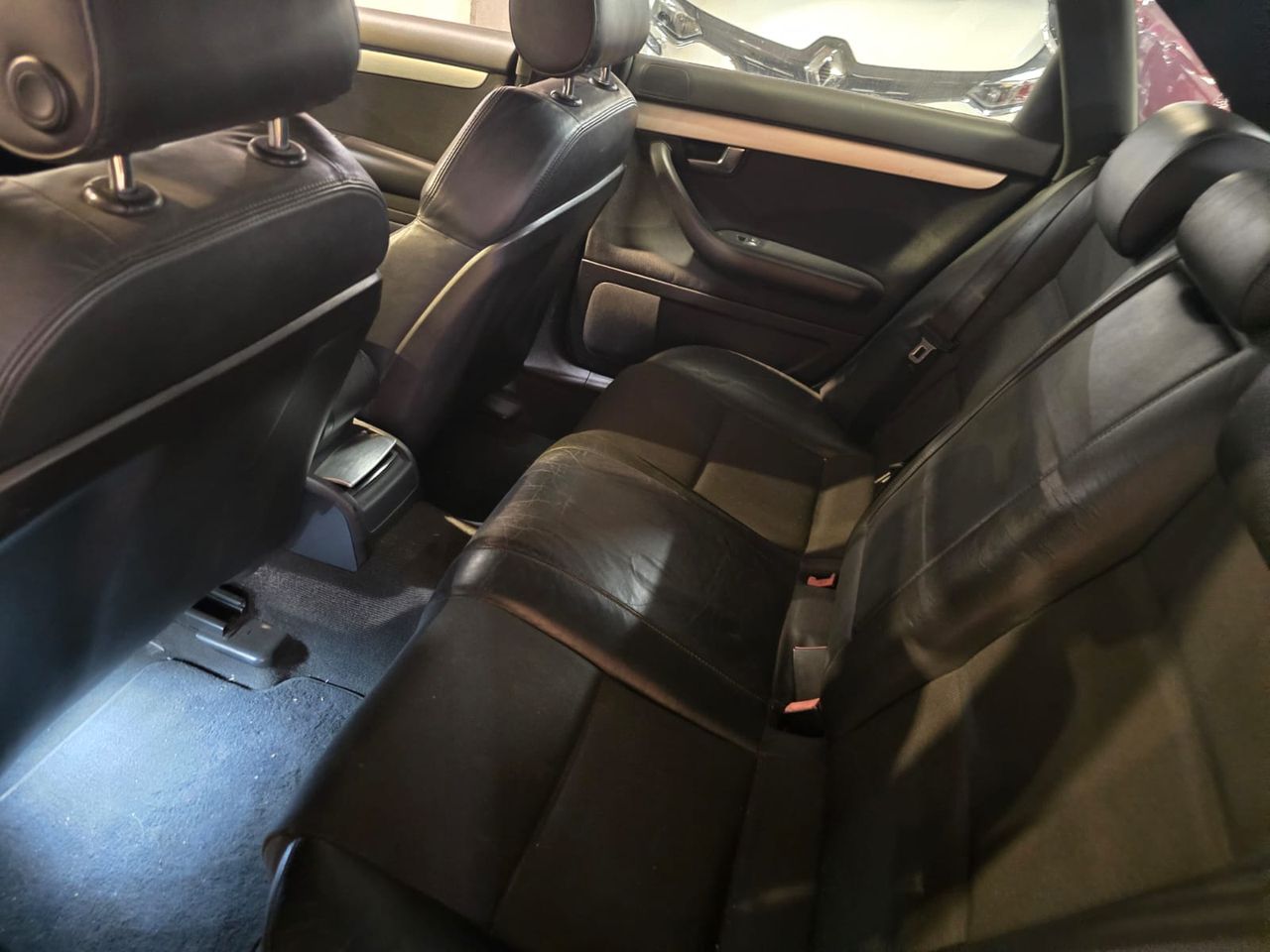 Audi A4 2.0 TDI 170cv DPF - Foto 6