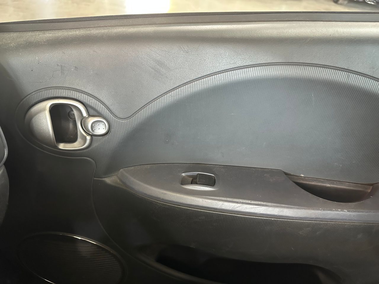 Peugeot iOn - - Foto 15