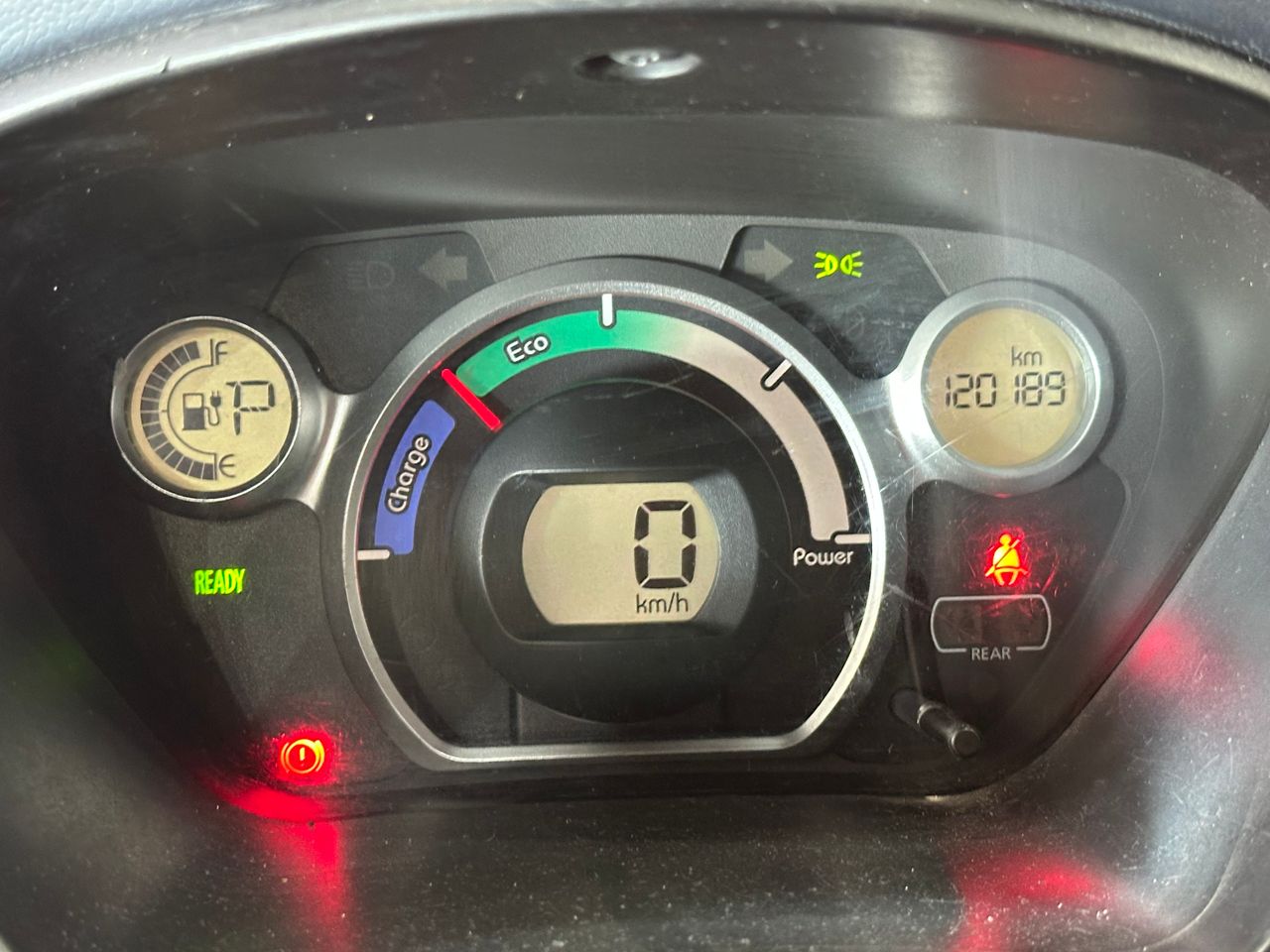 Peugeot iOn - - Foto 19