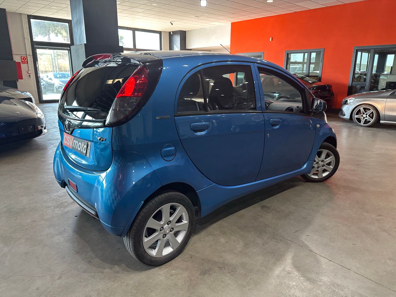 Peugeot iOn - - Foto 7