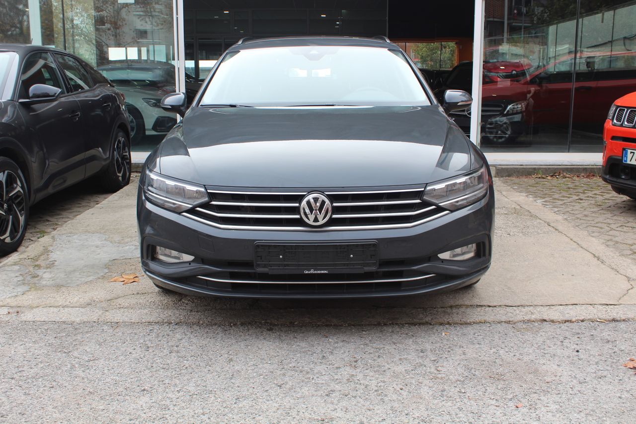 Volkswagen Passat Variant R-Line 2.0 TDI 140kW (190CV) DSG - Foto 4