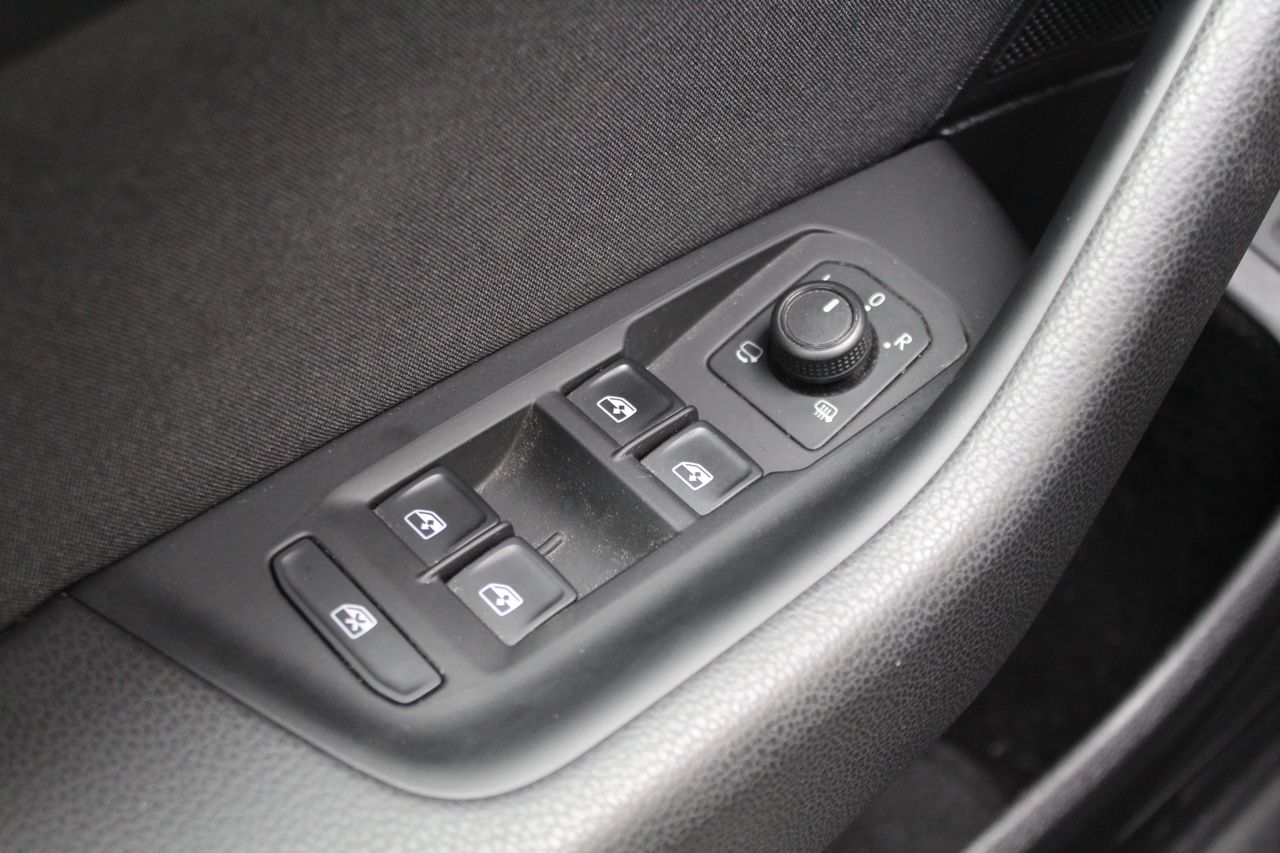 Volkswagen Passat Variant R-Line 2.0 TDI 140kW (190CV) DSG - Foto 29