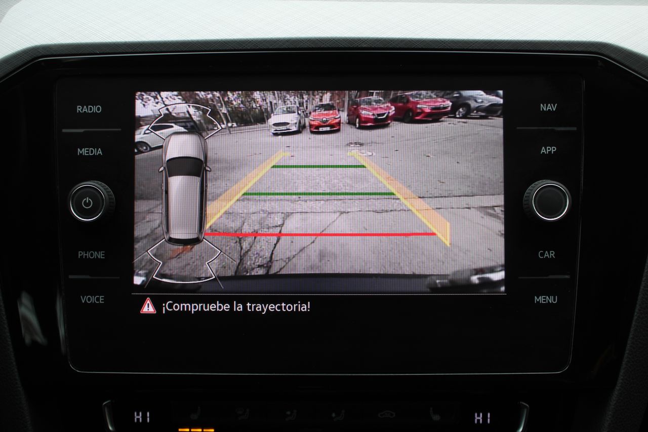 Volkswagen Passat Variant R-Line 2.0 TDI 140kW (190CV) DSG - Foto 21