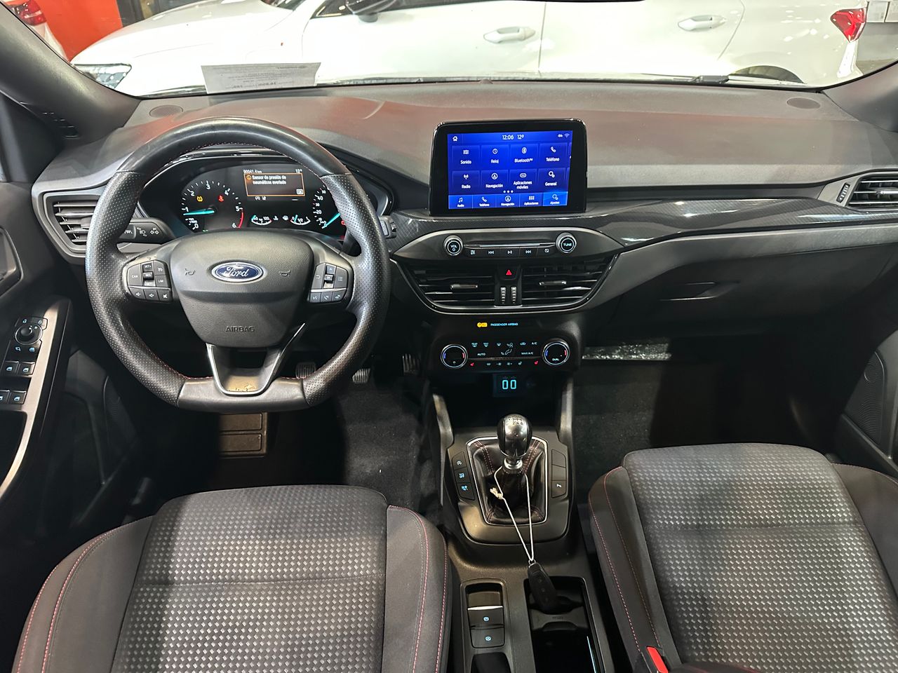 Ford Focus 1.5 Ecoblue 88kW ST-Line - Foto 12