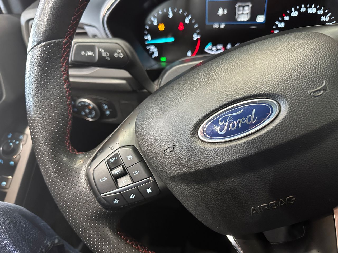 Ford Focus 1.5 Ecoblue 88kW ST-Line - Foto 17