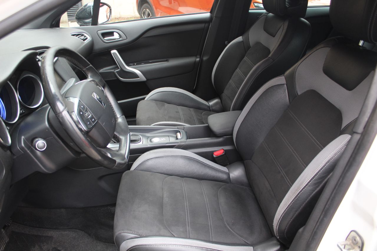 DS DS 4 Crossback 1.6 BlueHDi 88kW (120CV) EAT6 Style - Foto 9