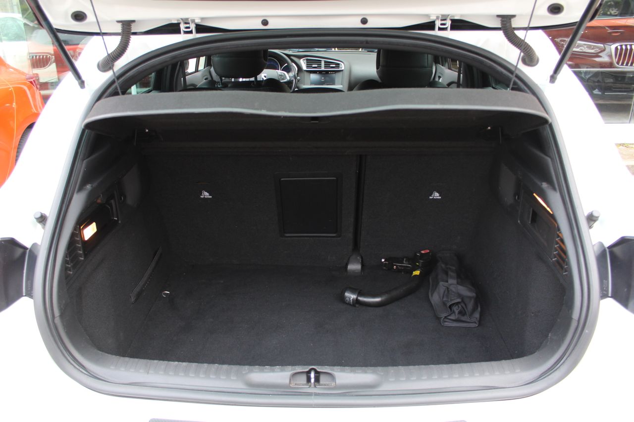 DS DS 4 Crossback 1.6 BlueHDi 88kW (120CV) EAT6 Style - Foto 26