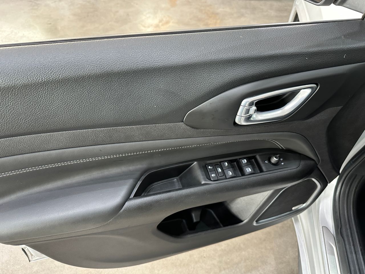 Jeep Compass 4Xe 1.3 PHEV 177kW (240CV) S AT AWD - Foto 14