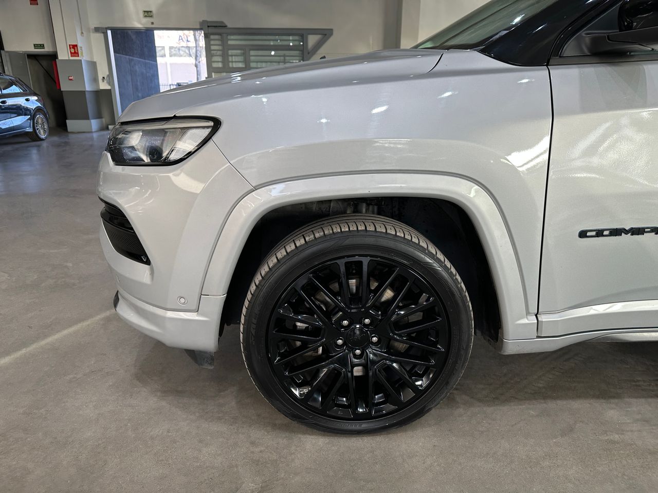 Jeep Compass 4Xe 1.3 PHEV 177kW (240CV) S AT AWD - Foto 28