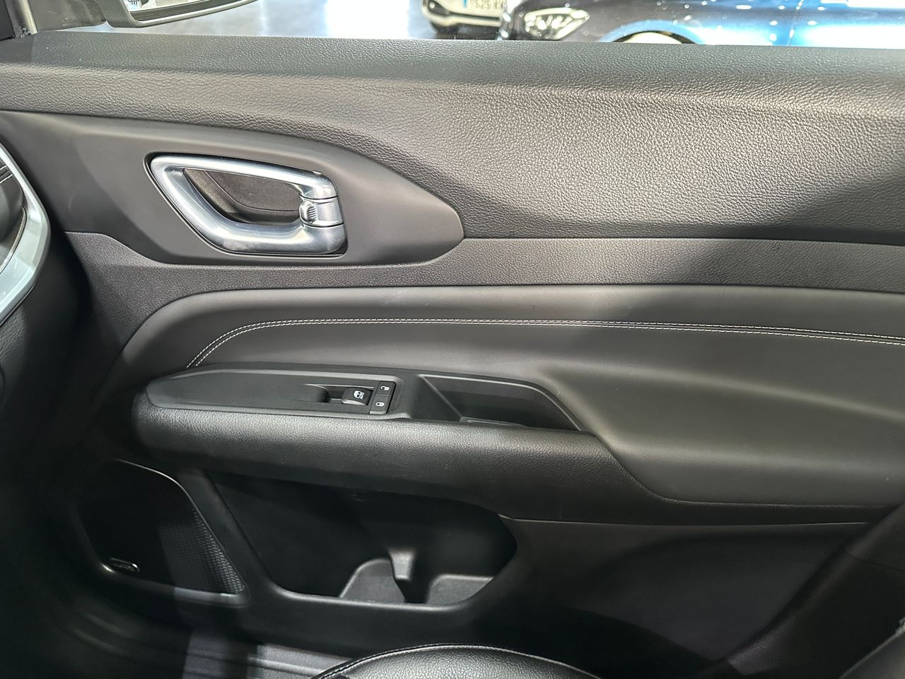 Jeep Compass 4Xe 1.3 PHEV 177kW (240CV) S AT AWD - Foto 15