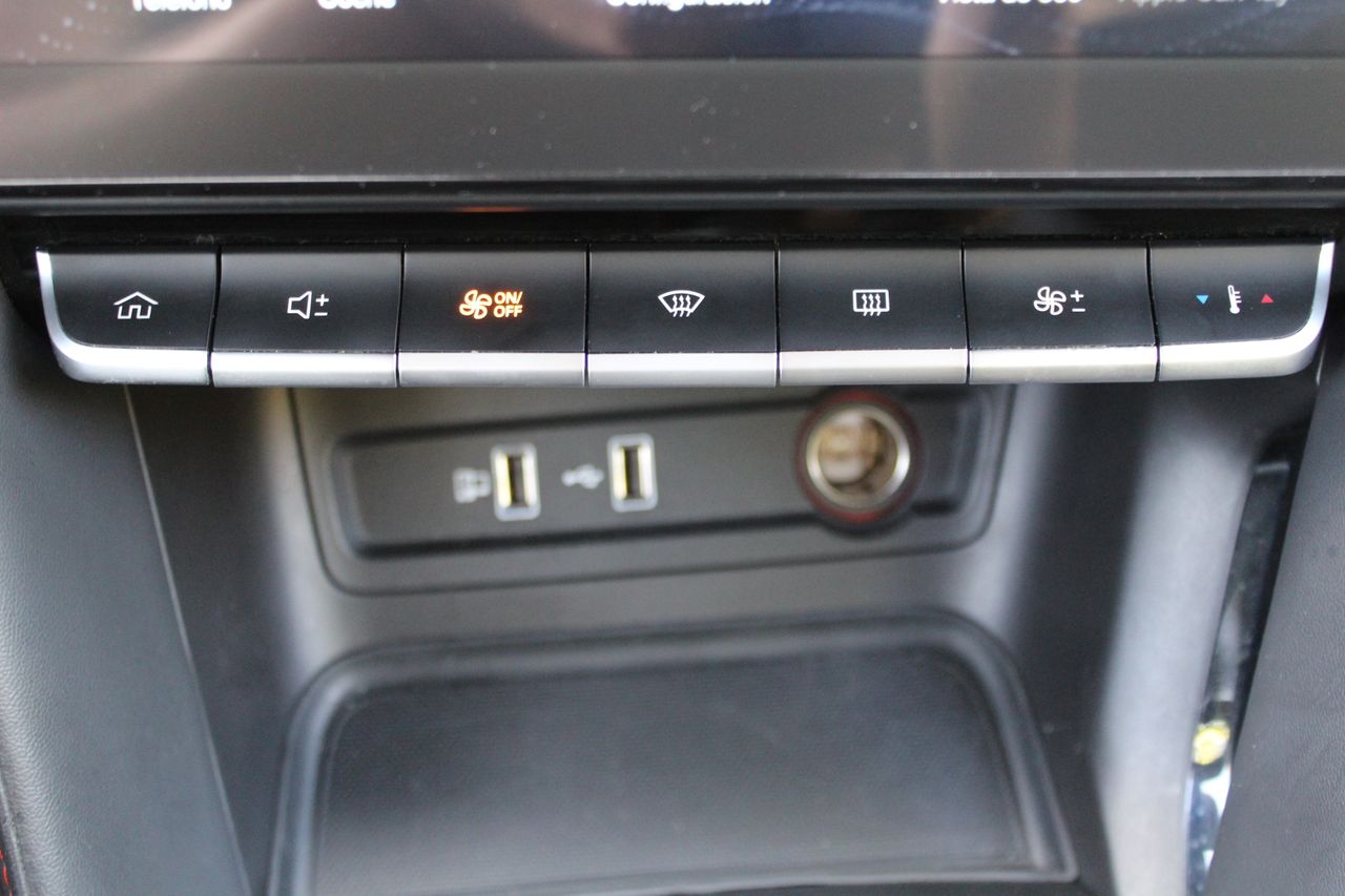 MG ZS 1.5 Luxury - Foto 23