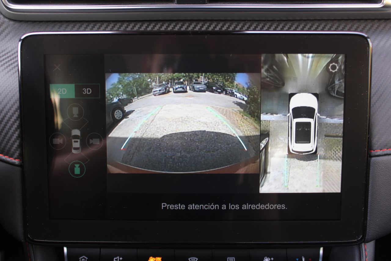 MG ZS 1.5 Luxury - Foto 20