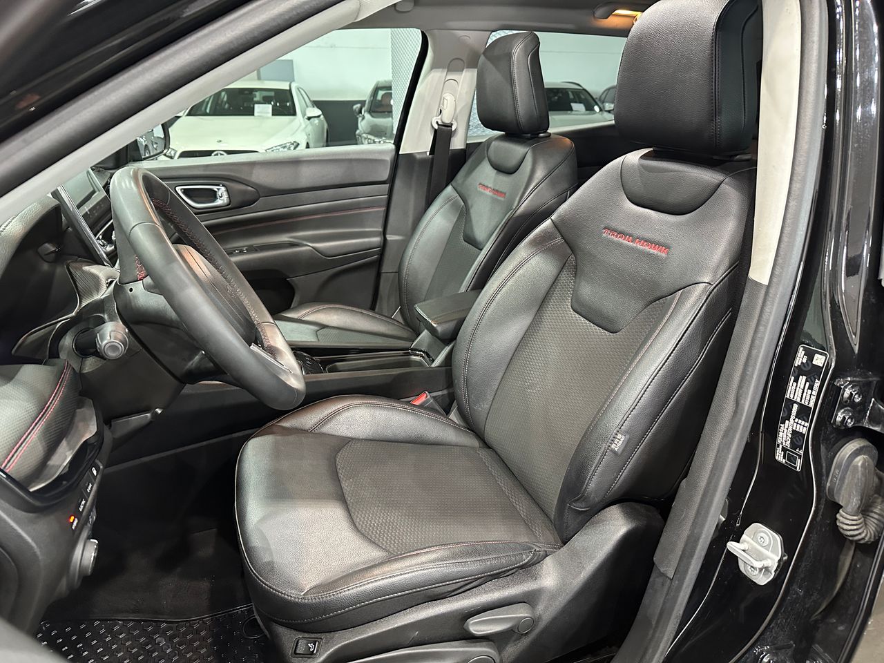 Jeep Compass 4Xe 1.3 PHEV 177kW Trailhawk AT AWD - Foto 10