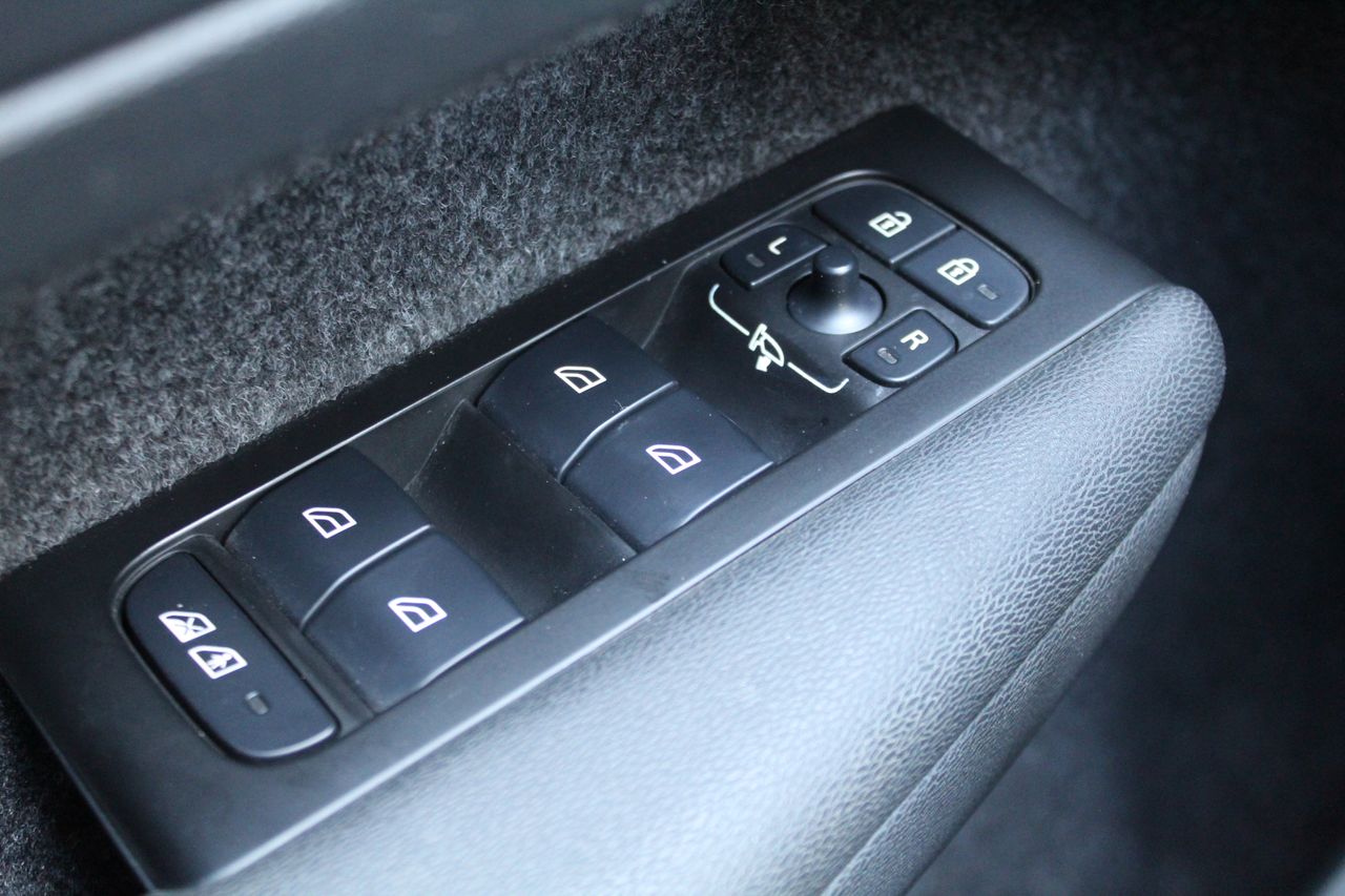 Volvo XC40 Recharge Eléctrico Core Auto - Foto 27