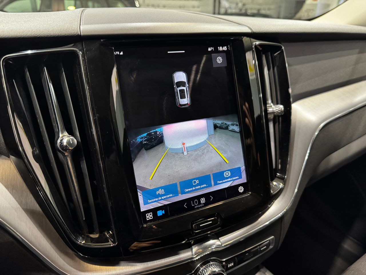 Volvo XC60 2.0 T6 AWD Recharge Inscription Auto - Foto 18