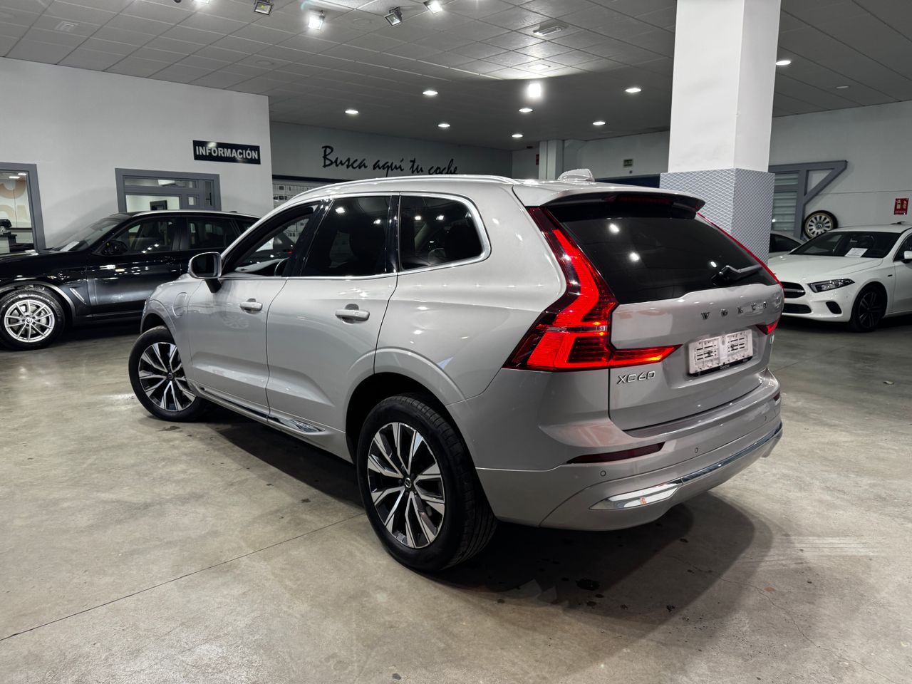 Volvo XC60 2.0 T6 AWD Recharge Inscription Auto - Foto 6