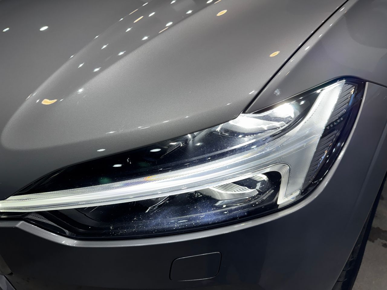 Volvo XC60 2.0 T6 AWD Recharge Inscription Auto - Foto 24