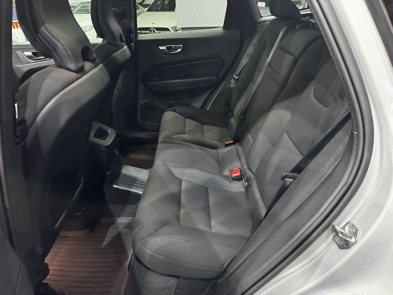 Volvo XC60 2.0 T6 AWD Recharge Inscription Auto - Foto 12