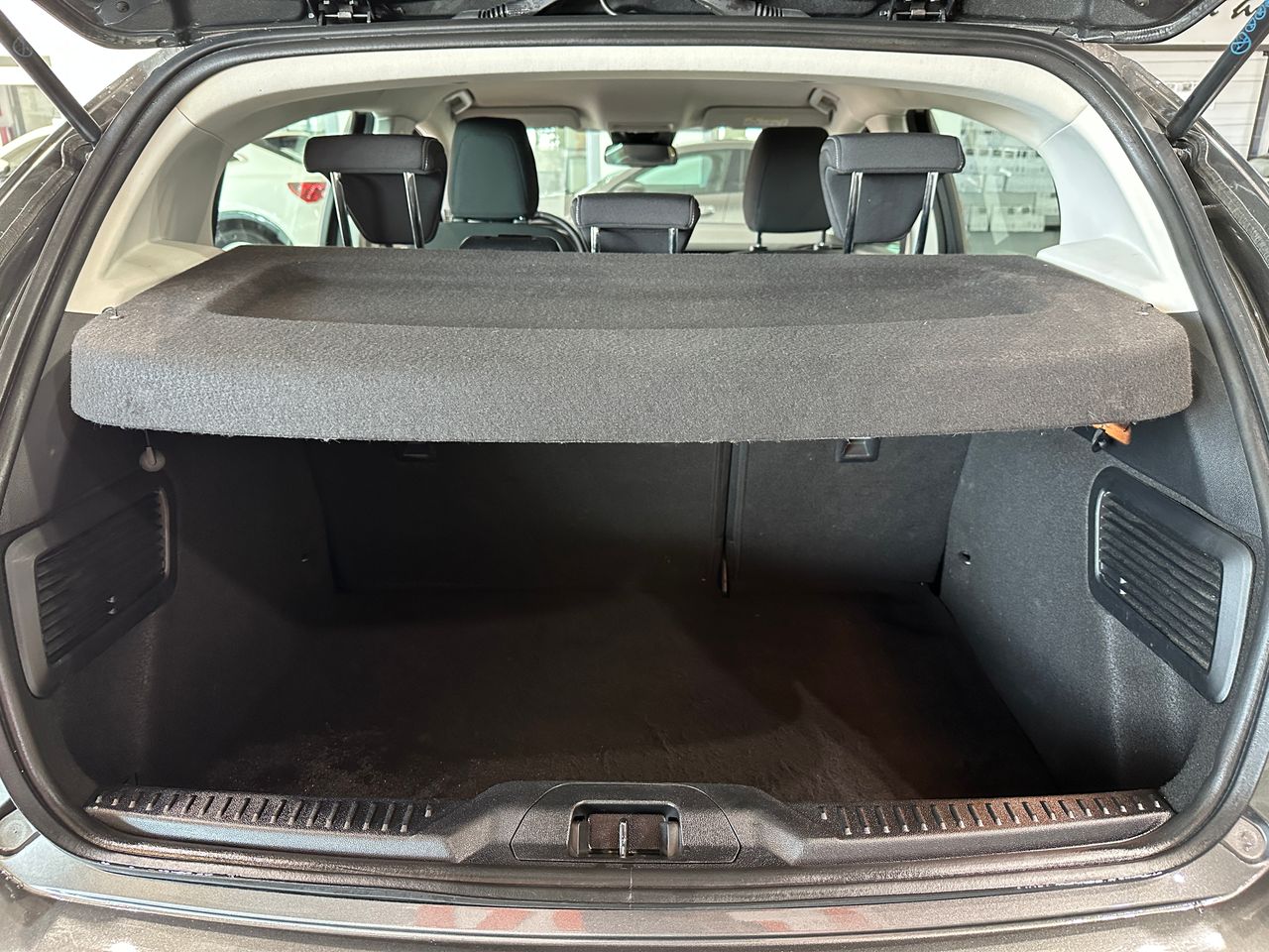 Ford Focus 1.0 Ecoboost MHEV 92kW ST-Line - Foto 9