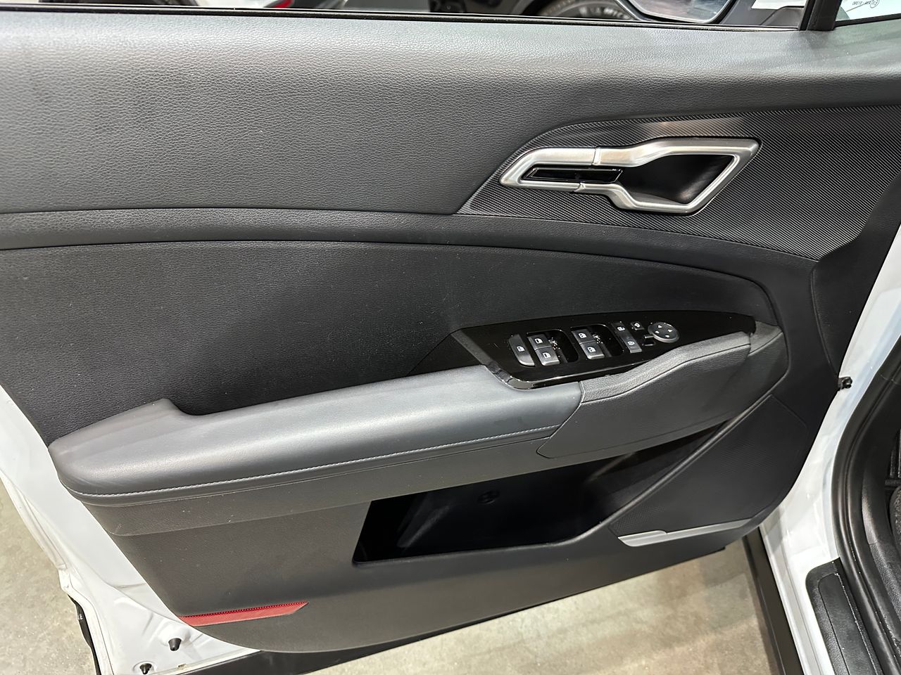 Kia Sportage 1.6 T-GDi PHEV 198kW (265CV) Drive 4x4 - Foto 14