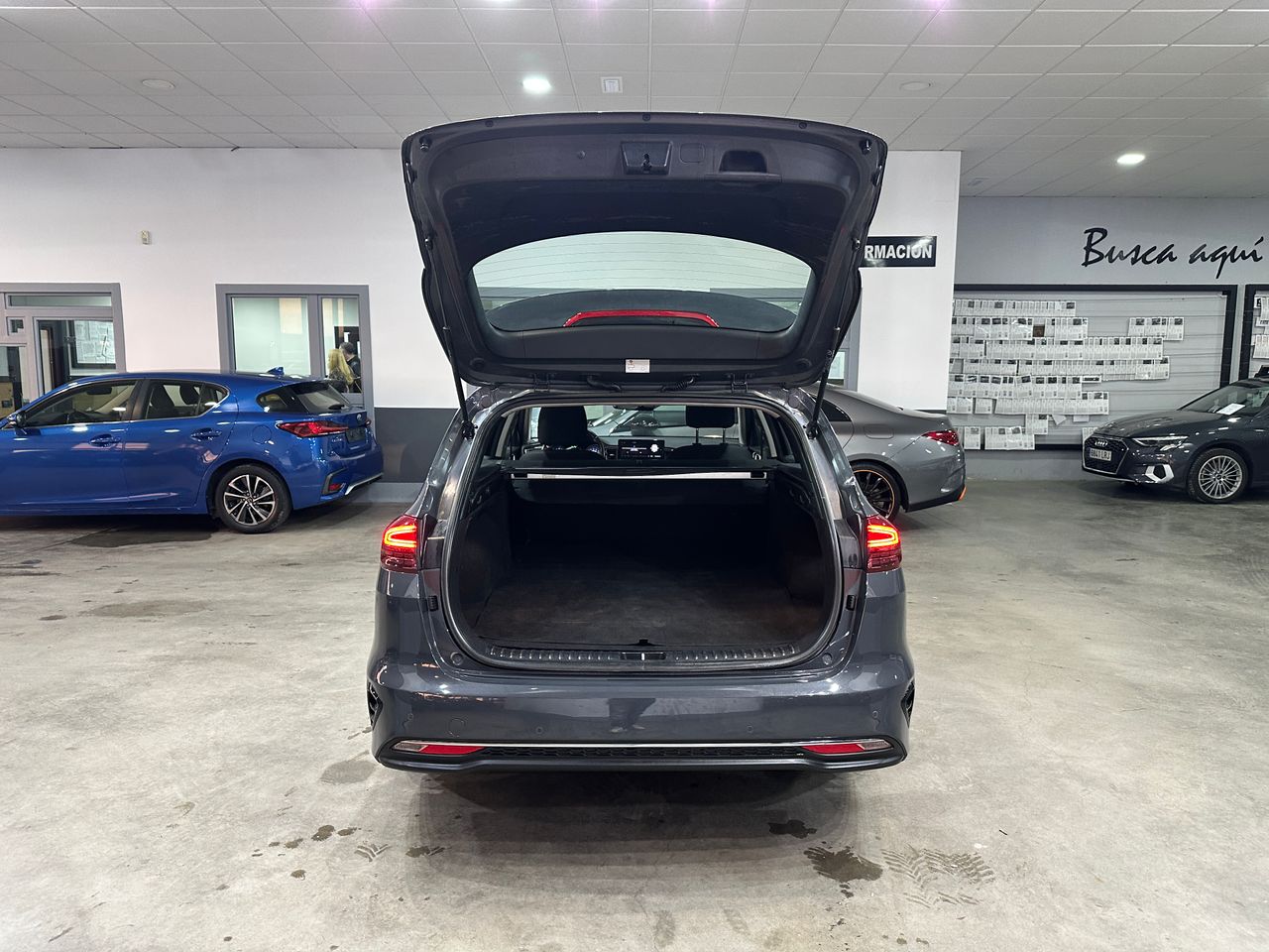 Kia Ceed 1.6CRDI 116CV DRIVE 2 PLZAS TIENE 116CV - Foto 9