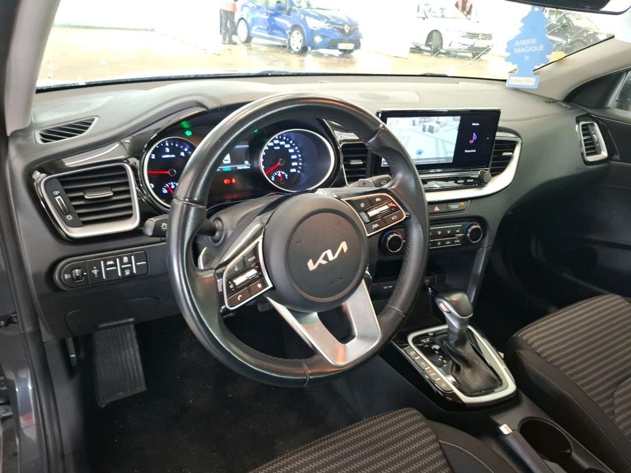 Kia Ceed 1.6CRDI 116CV DRIVE 2 PLZAS TIENE 116CV - Foto 5