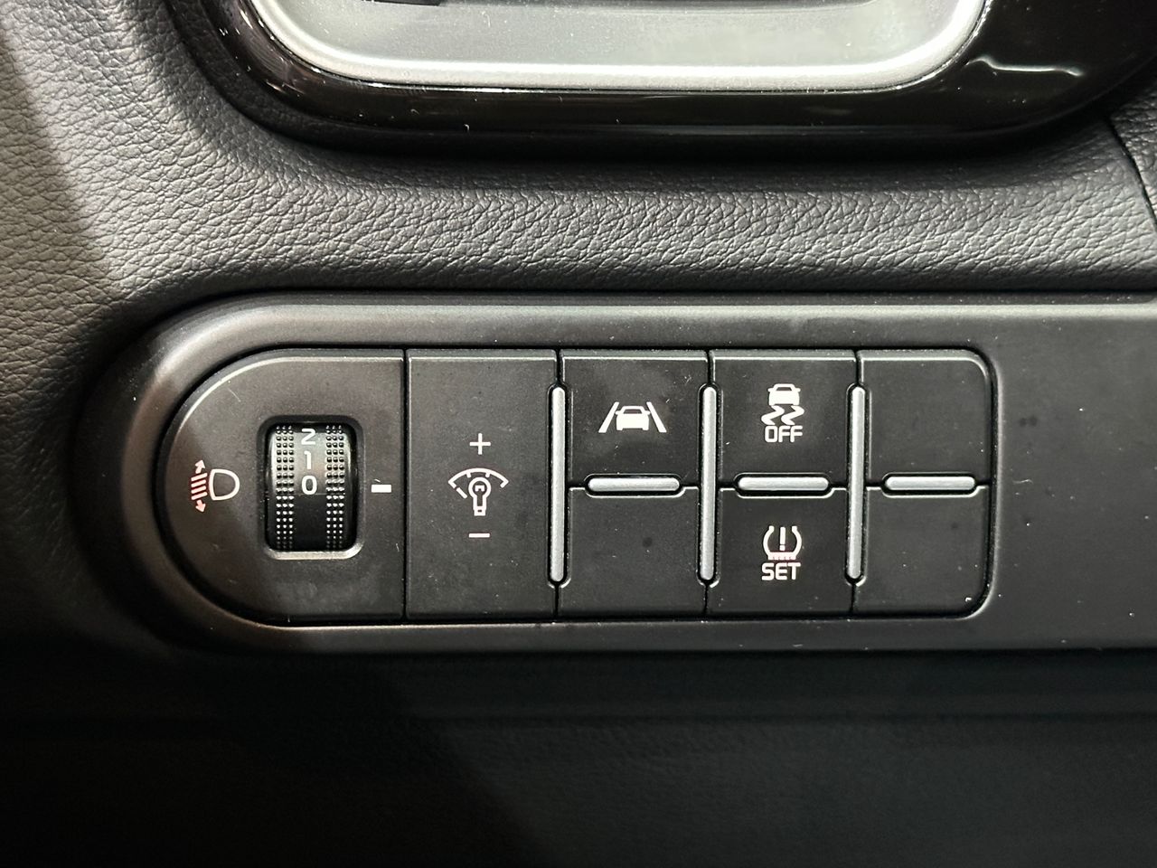 Kia Ceed 1.6CRDI 116CV DRIVE 2 PLZAS TIENE 116CV - Foto 17