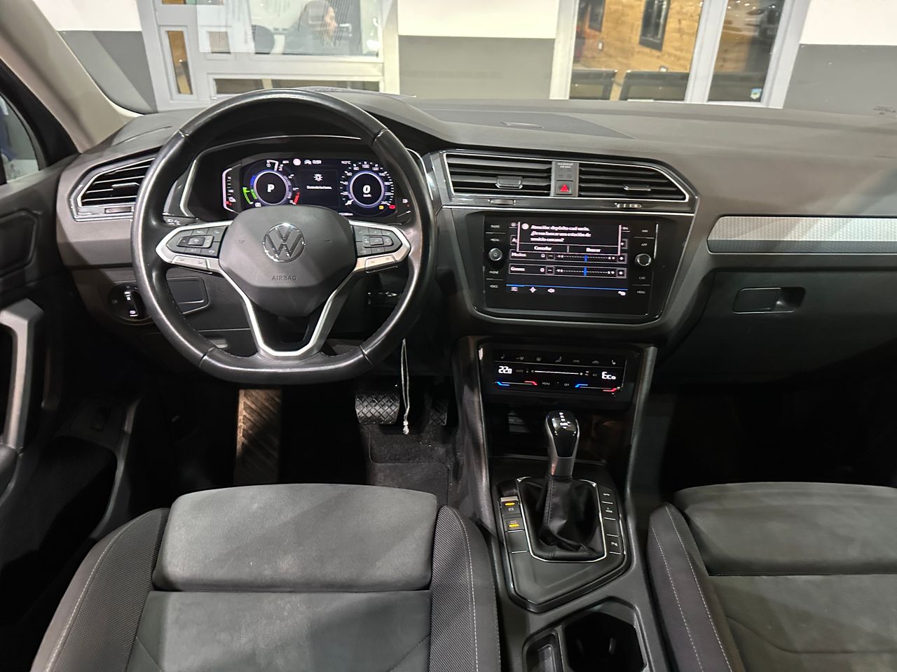 Volkswagen Tiguan Life 1.4 TSI eHybrid 180kW (245CV) DSG - Foto 12