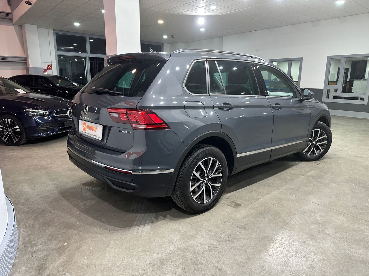 Volkswagen Tiguan Life 1.4 TSI eHybrid 180kW (245CV) DSG - Foto 7