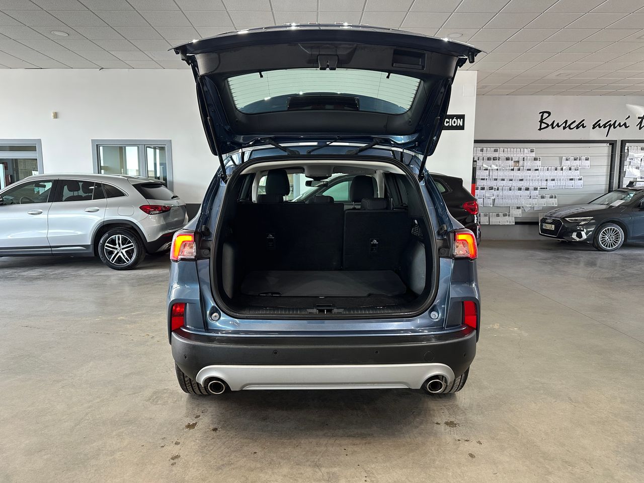 Ford Kuga Titanium 2.5 Duratec FHEV 140kW Auto - Foto 8