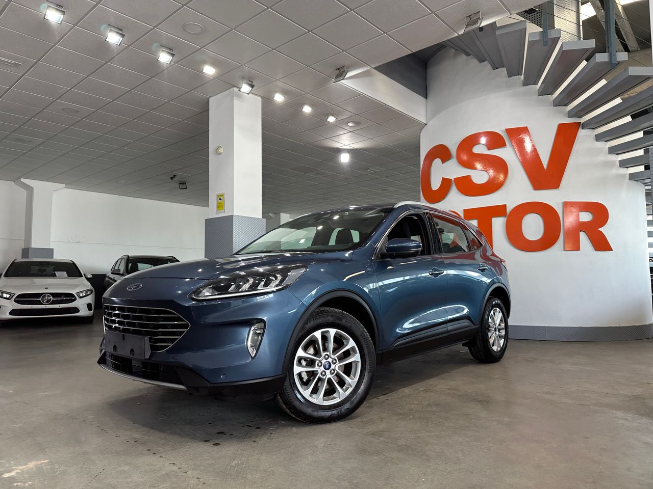 Ford Kuga Titanium 2.5 Duratec FHEV 140kW Auto - Foto 3