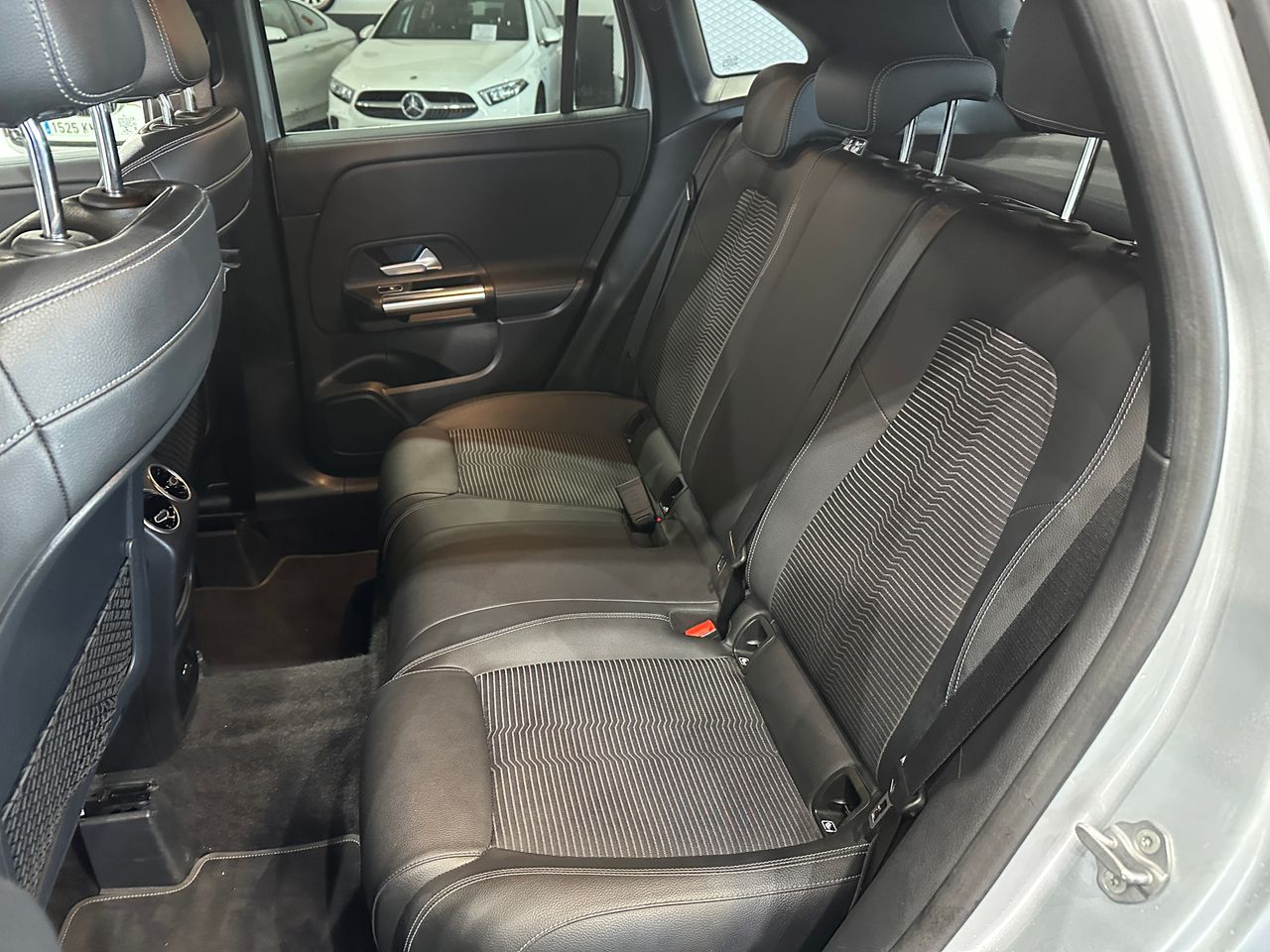 Mercedes GLA GLA 250 e - Foto 12