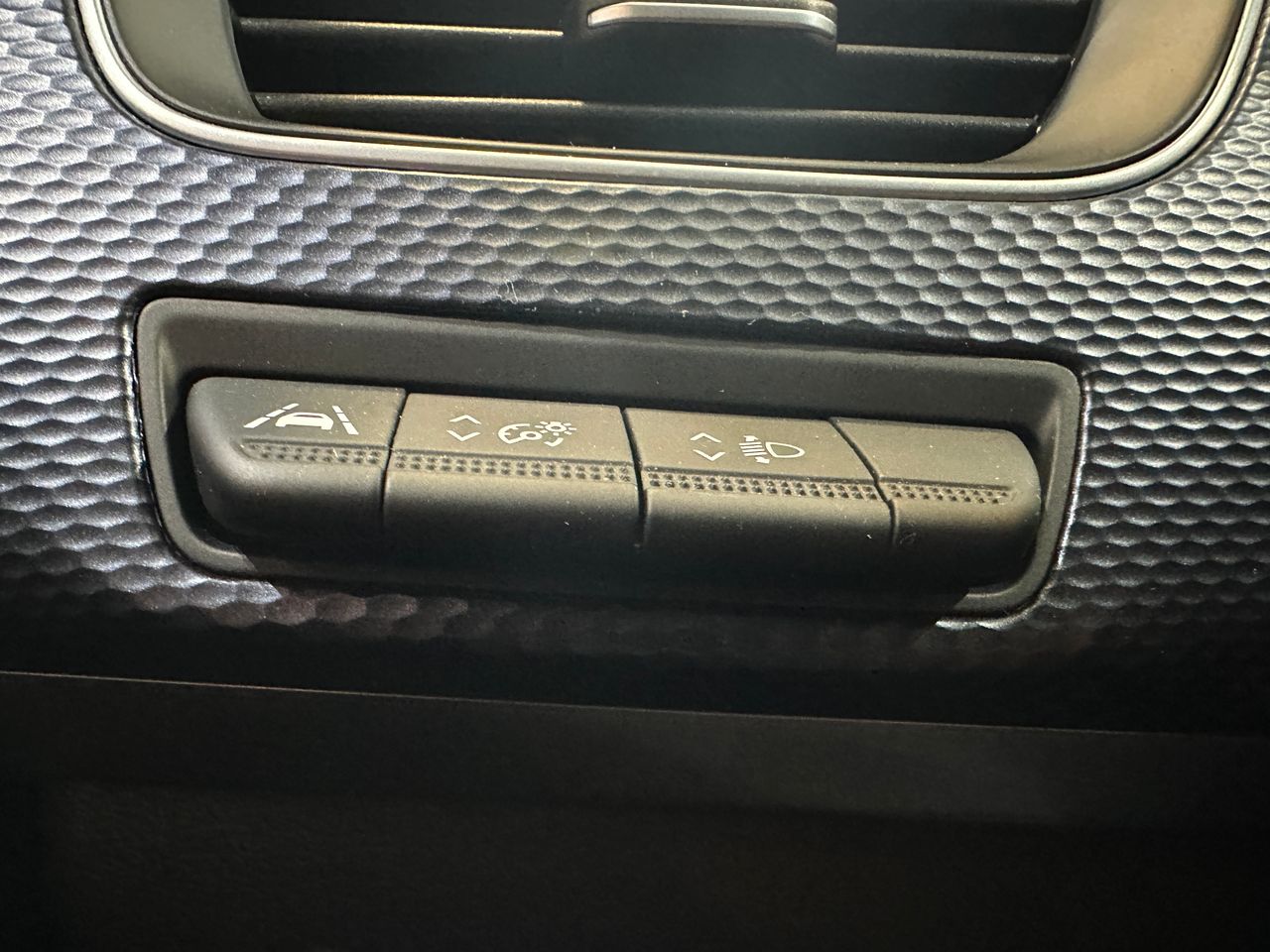 Renault Arkana Techno E-TECH full hybrid 105kW(145CV) - Foto 18