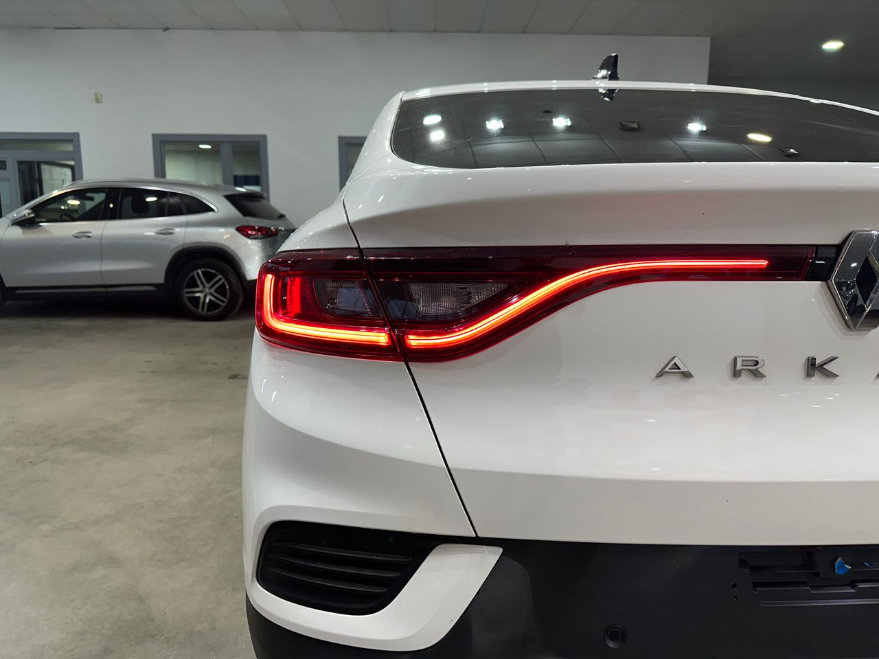 Renault Arkana Techno E-TECH full hybrid 105kW(145CV) - Foto 20