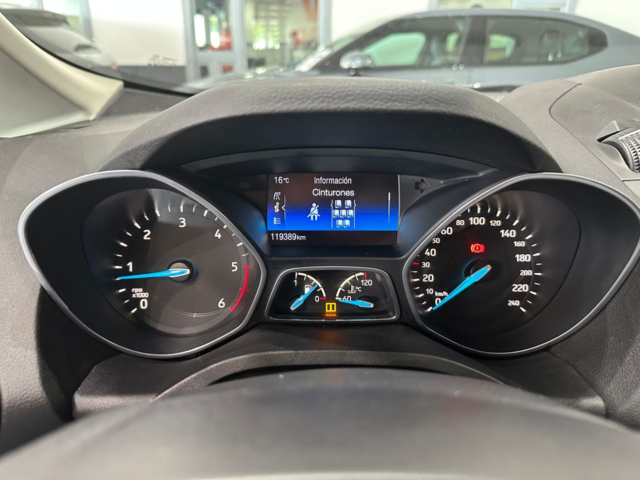 Ford Grand C-MAX 1.5TDCI 120CV TITANIUM - Foto 18