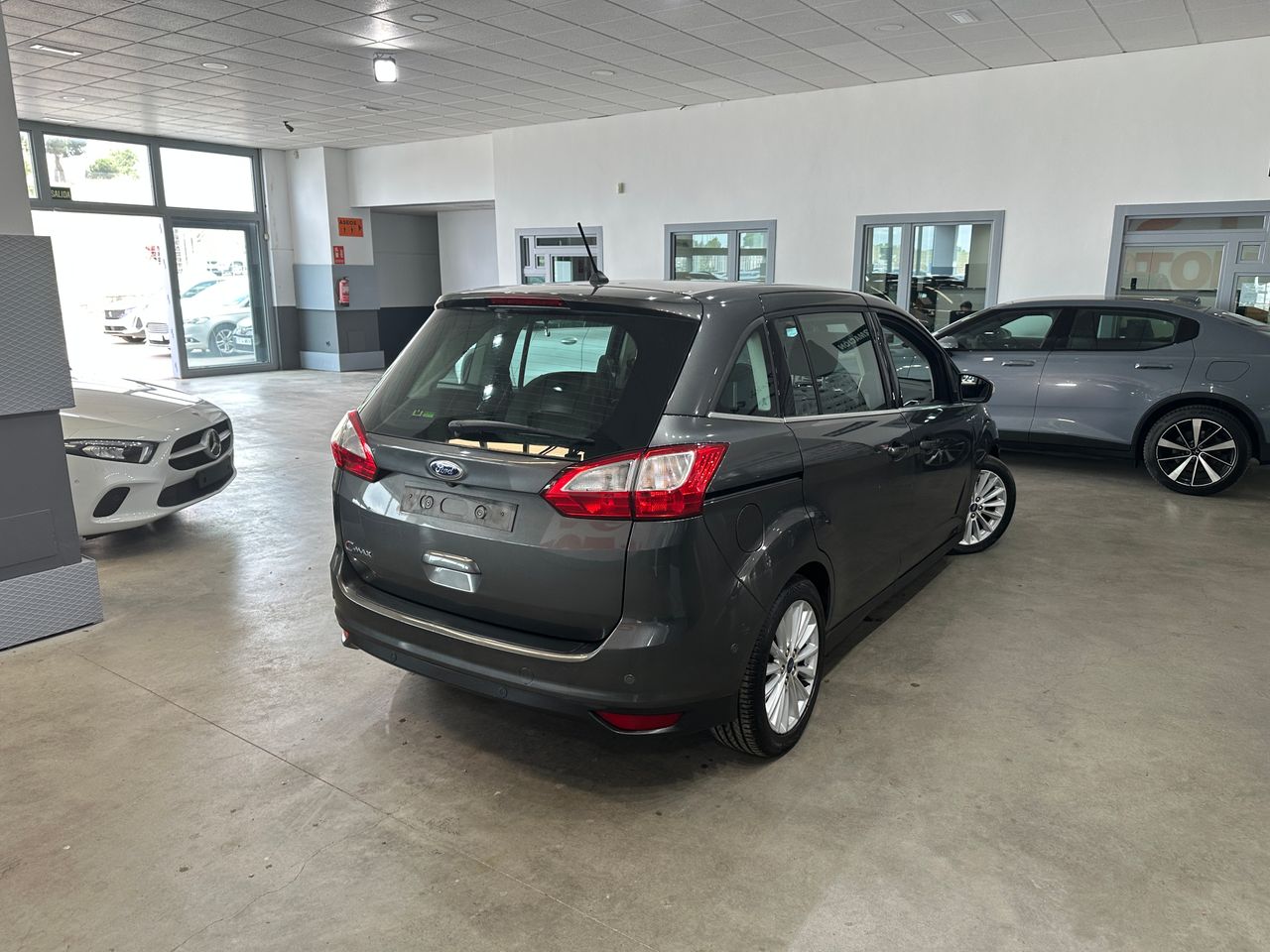 Ford Grand C-MAX 1.5TDCI 120CV TITANIUM - Foto 7