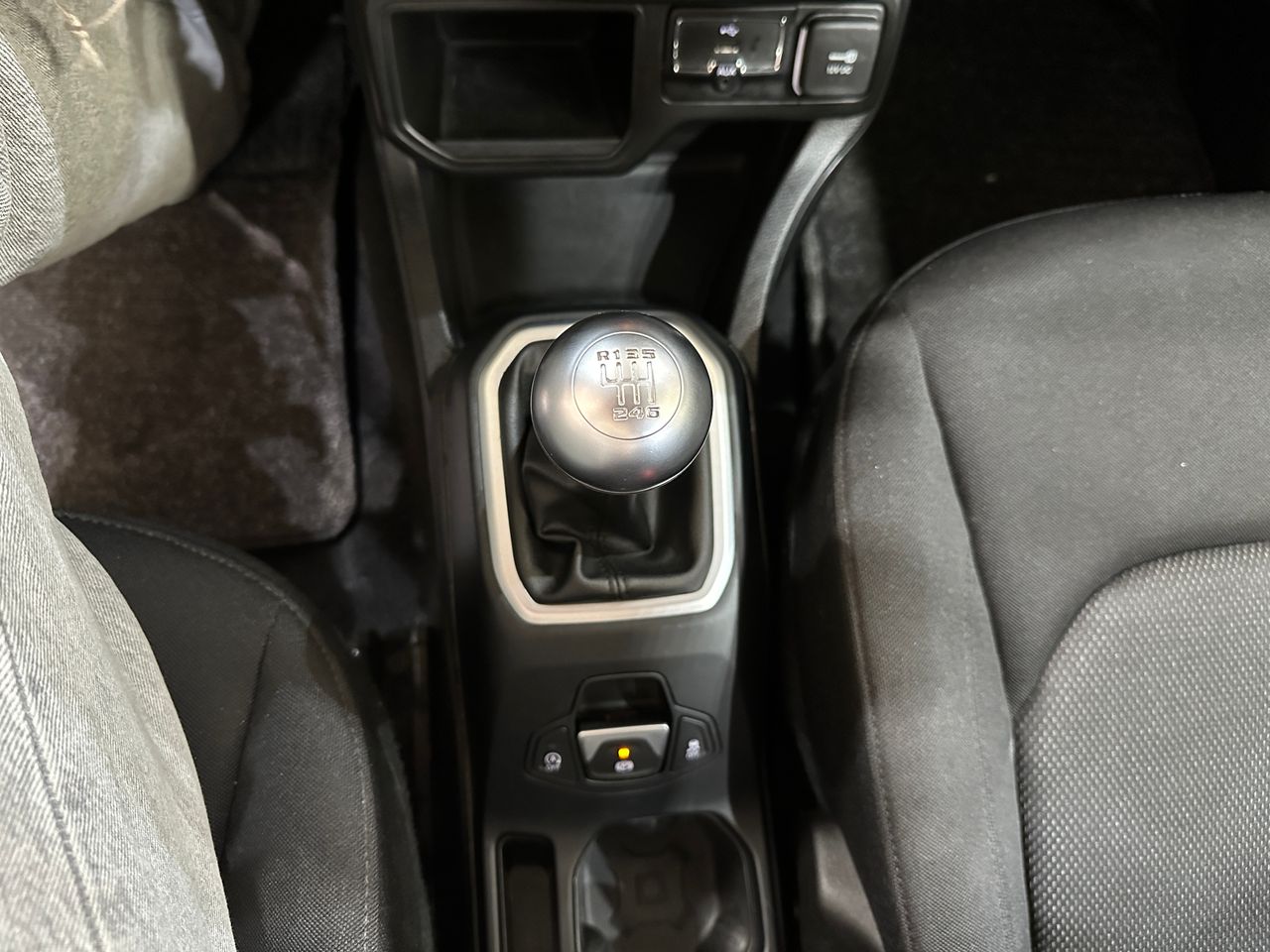 Jeep Renegade Longitude 1.0G 88kW (120CV) 4x2 - Foto 22