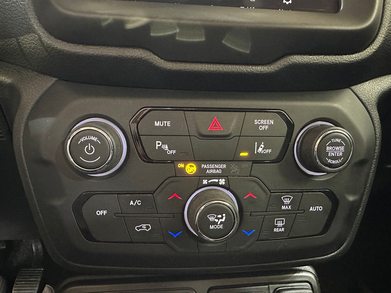 Jeep Renegade Longitude 1.0G 88kW (120CV) 4x2 - Foto 21