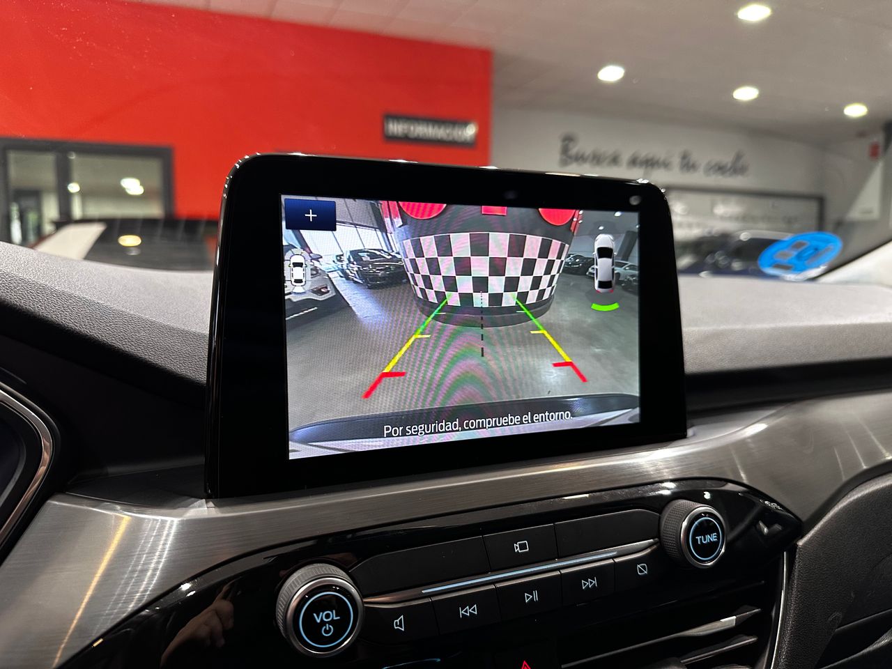 Ford Kuga Titanium 2.5 Duratec PHEV 165kW Auto - Foto 17