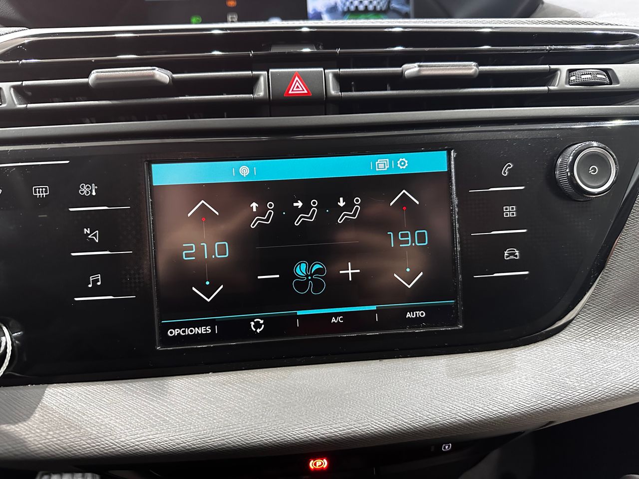 Citroën Grand C4 Spacetourer BlueHDi 96KW (130CV) EAT8 Shine - Foto 25